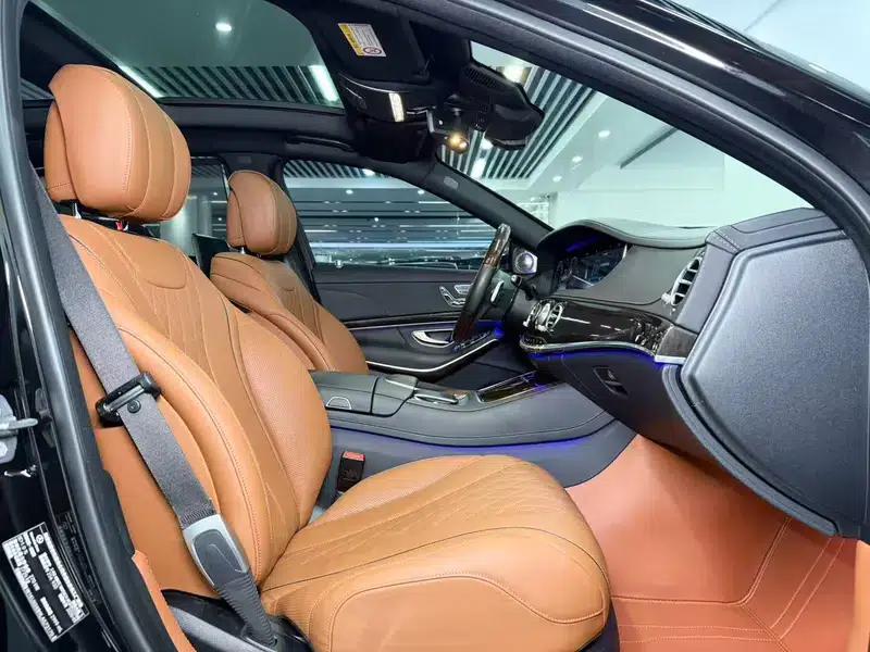 Maybach S-Class 2020 S 450 4MATIC Collector's Edition — миниатюра 19