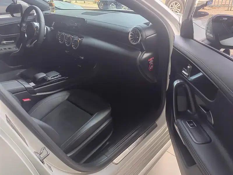2022 Mercedes-Benz A-Class A 200 L Sport Sedan Fashion Edition — миниатюра 7