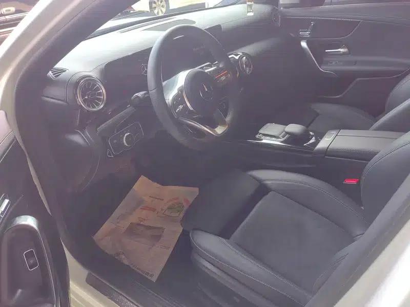 2022 Mercedes-Benz A-Class A 200 L Sport Sedan Fashion Edition — миниатюра 10