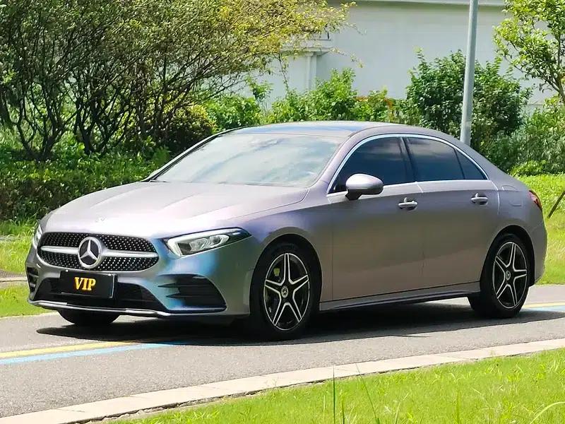 Mercedes-Benz A-Class 2019 A 200 L Sport Sedan First Edition — миниатюра 1