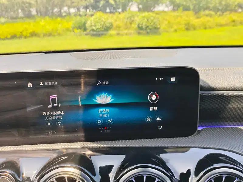Mercedes-Benz A-Class 2019 A 200 L Sport Sedan First Edition — миниатюра 11