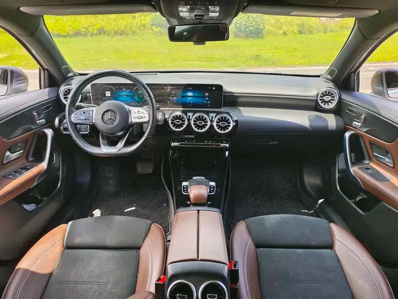 Mercedes-Benz A-Class 2019 A 200 L Sport Sedan First Edition — миниатюра 14