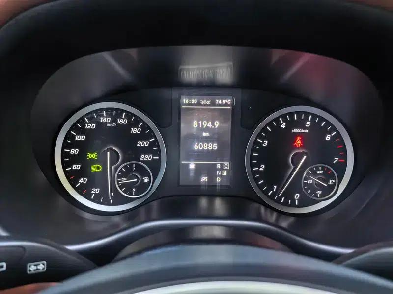 Vito 2021 2.0T Business Edition 7-seater — миниатюра 13