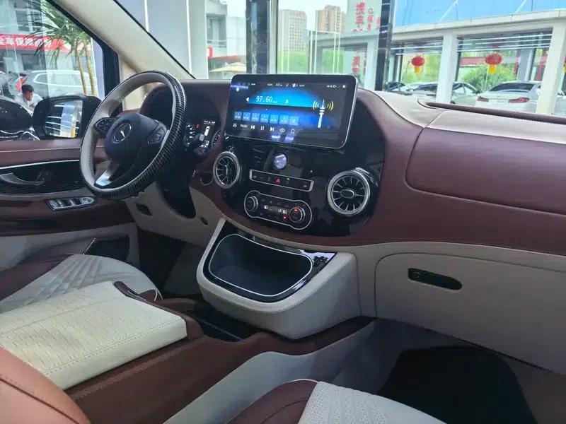 Vito 2021 2.0T Business Edition 7-seater — миниатюра 15