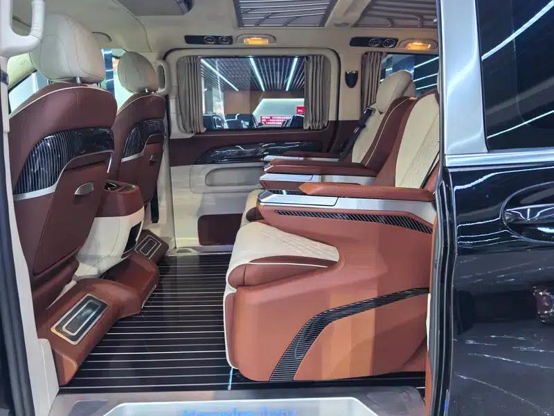 Vito 2021 2.0T Business Edition 7-seater — миниатюра 17