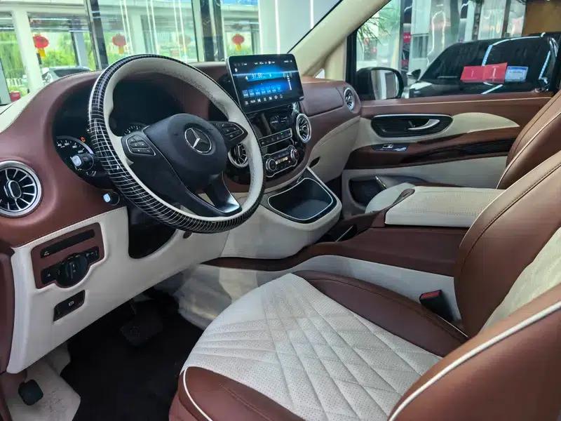 Vito 2021 2.0T Business Edition 7-seater — миниатюра 19