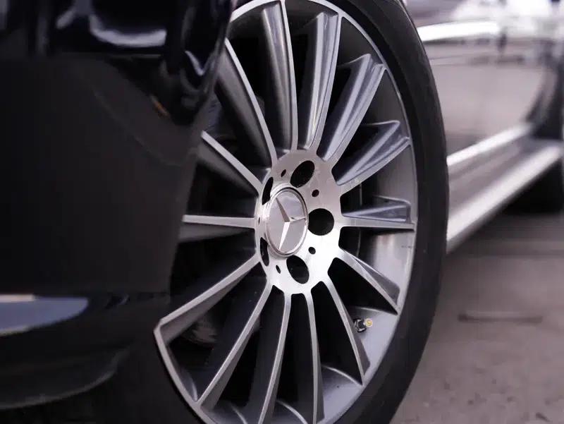 2015 Vito 3.0L Automatic Rear-Wheel Drive 7-Seater Factory Custom Edition — миниатюра 8