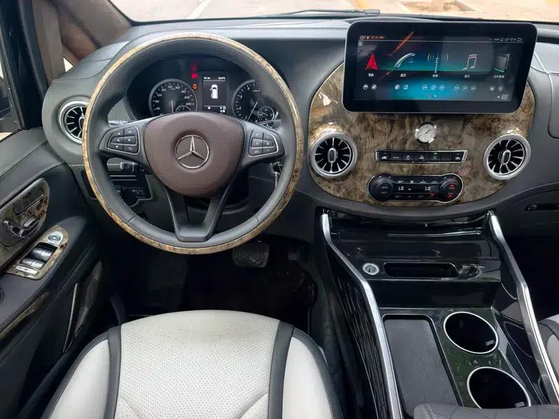 2022 Nissan Vito 2.0T Automatic Front-Wheel Drive 7-Seater Factory Custom Edition — миниатюра 20