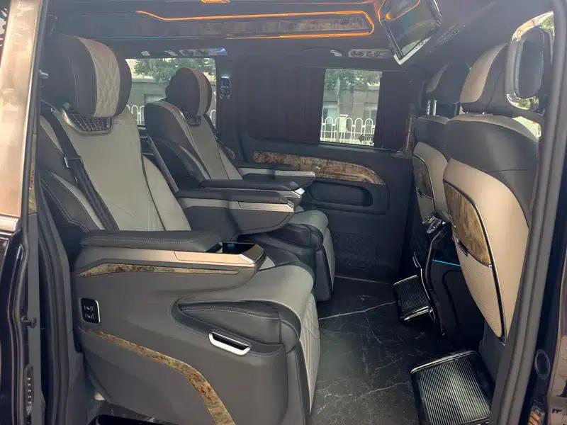 2022 Nissan Vito 2.0T Automatic Front-Wheel Drive 7-Seater Factory Custom Edition — миниатюра 26