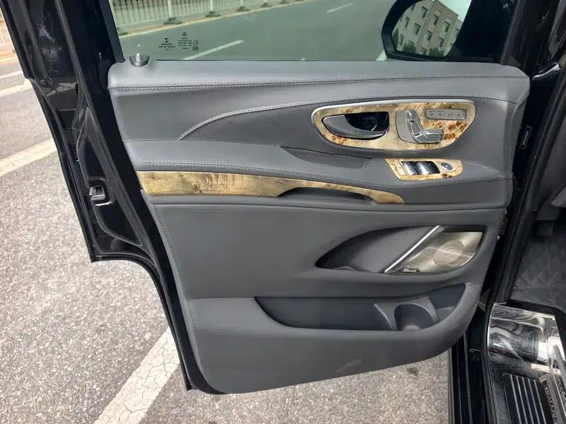 2022 Nissan Vito 2.0T Automatic Front-Wheel Drive 7-Seater Factory Custom Edition — миниатюра 7