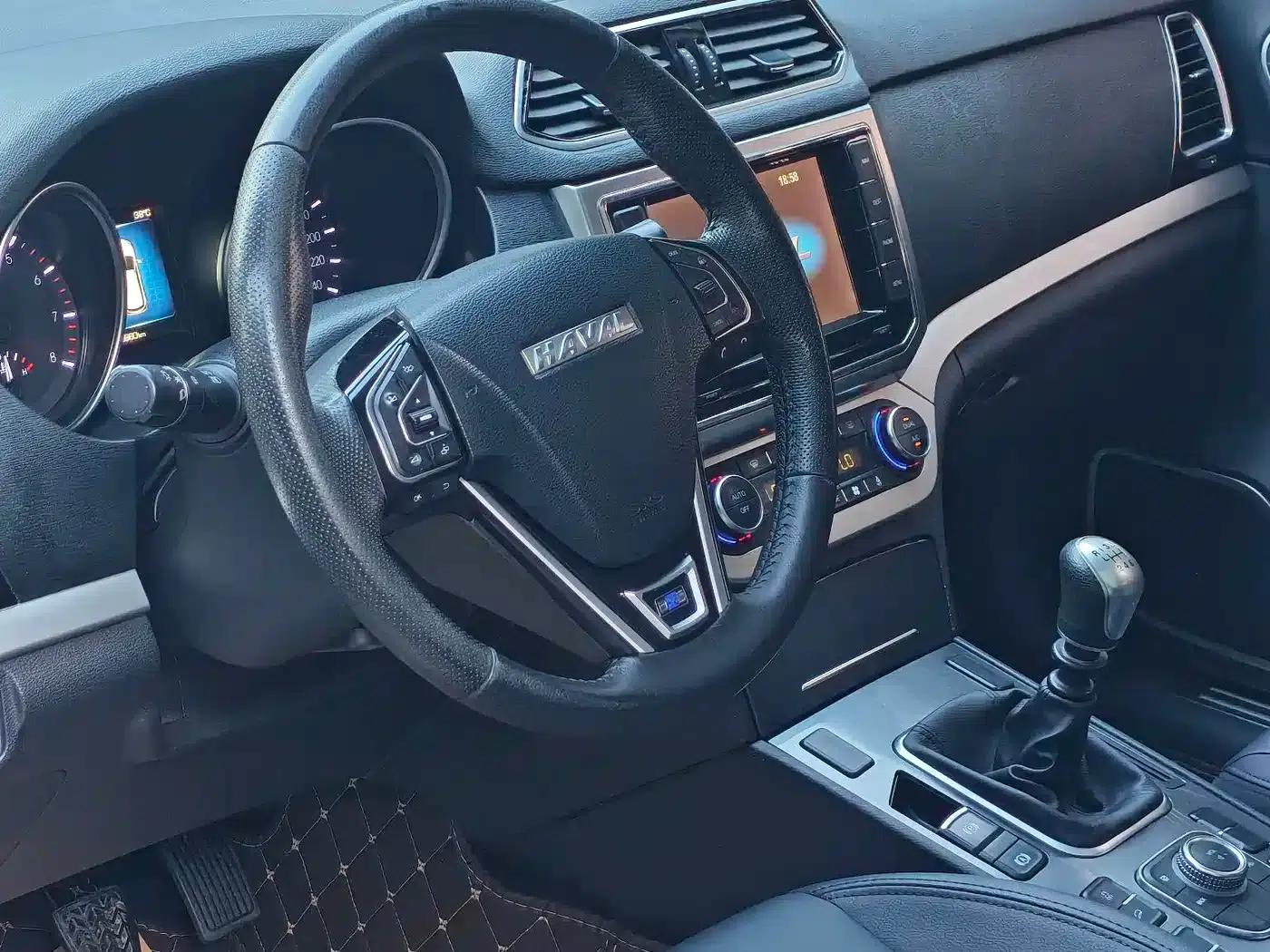 Haval H6 Coupe 2016 Blue Label 1.5T Manual 2WD Urban Edition — миниатюра 5