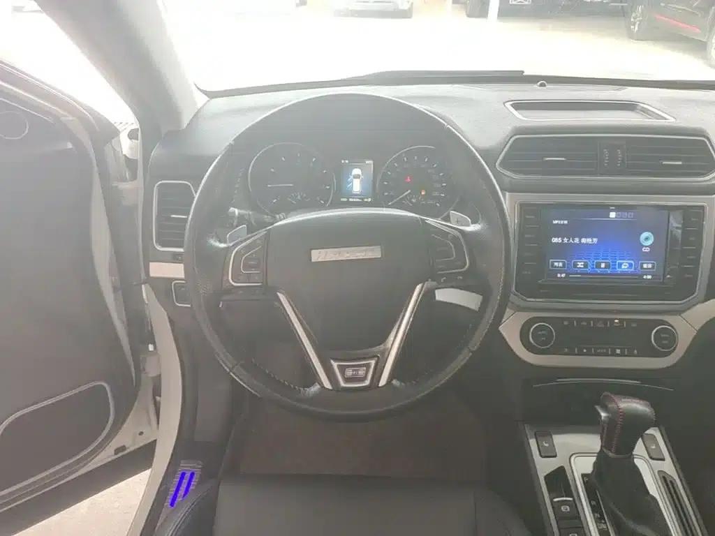 Haval H6 Coupe 2015 Blue Label 2.0T Automatic 2WD Elite — миниатюра 11
