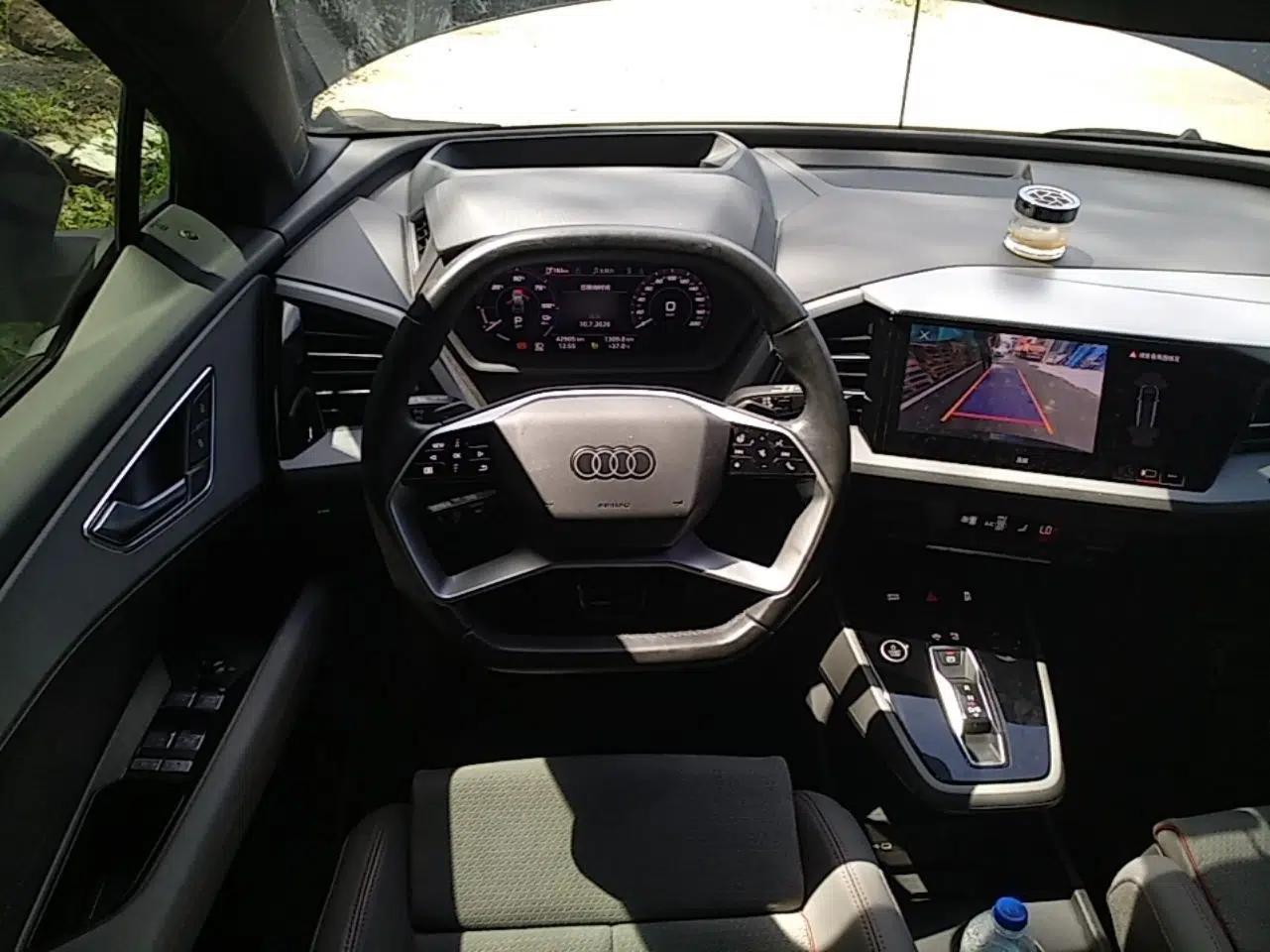 Audi Q5 e-tron 2022 40 e-tron Starlight Edition Mech Kit — миниатюра 18