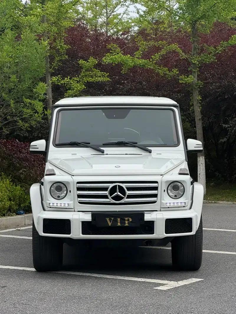 2017 Mercedes-Benz G-Class G 500 Excellence Edition — миниатюра 2