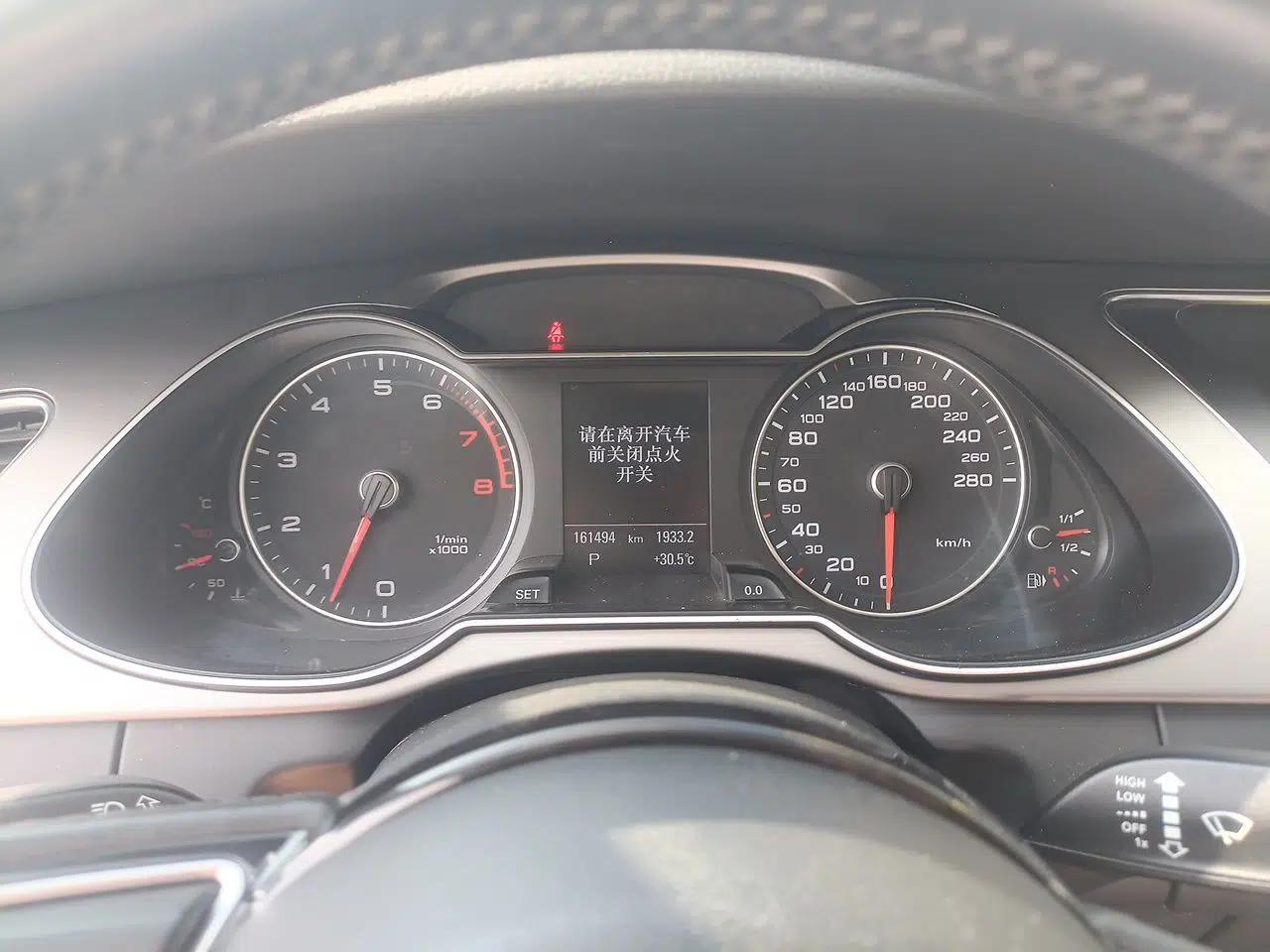 Audi A4 2013 40 TFSI allroad quattro Comfort model — миниатюра 11