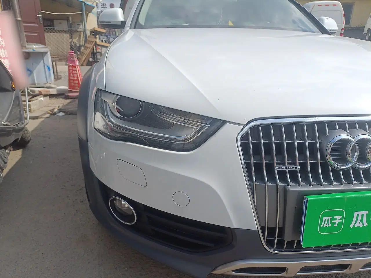 Audi A4 2013 40 TFSI allroad quattro Comfort model — миниатюра 7