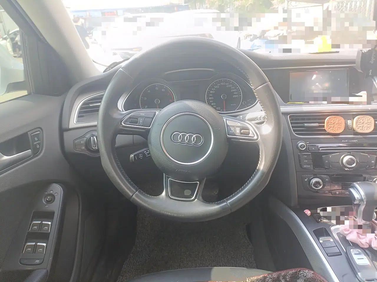 Audi A4 2013 40 TFSI allroad quattro Comfort model — миниатюра 10