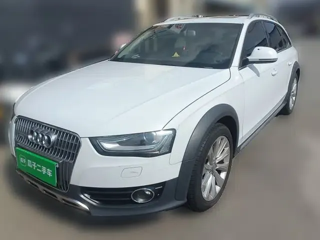 Audi A4 2013 40 TFSI allroad quattro Comfort model