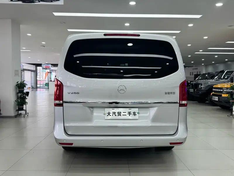 Mercedes-Benz V-Class 2017 V 260 Navigator Edition — миниатюра 4