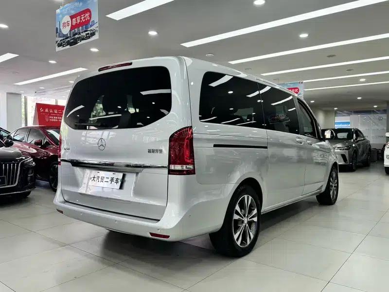 Mercedes-Benz V-Class 2017 V 260 Navigator Edition — миниатюра 5