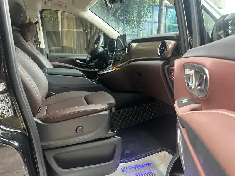Mercedes-Benz V-Class 2022 V 260 L Long Wheelbase Luxury Edition — миниатюра 12