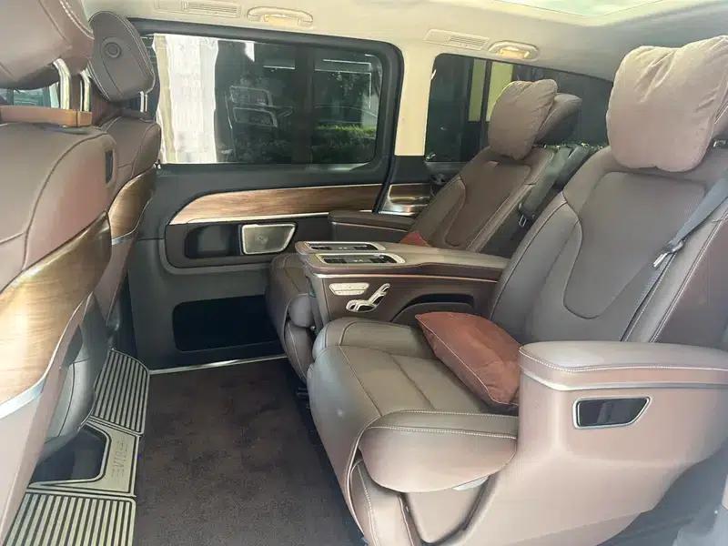 Mercedes-Benz V-Class 2022 V 260 L Long Wheelbase Luxury Edition — миниатюра 13