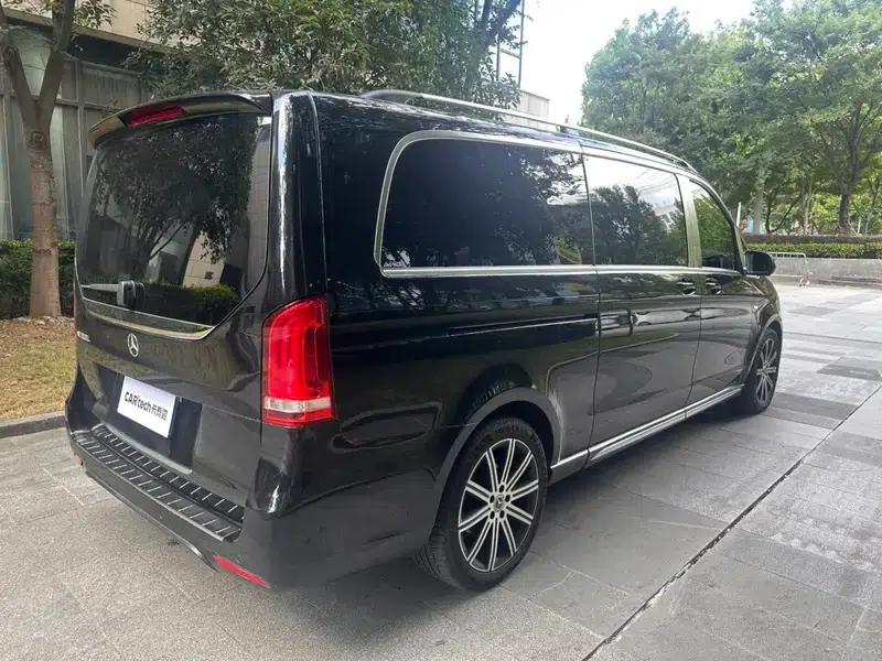 Mercedes-Benz V-Class 2022 V 260 L Long Wheelbase Luxury Edition — миниатюра 4