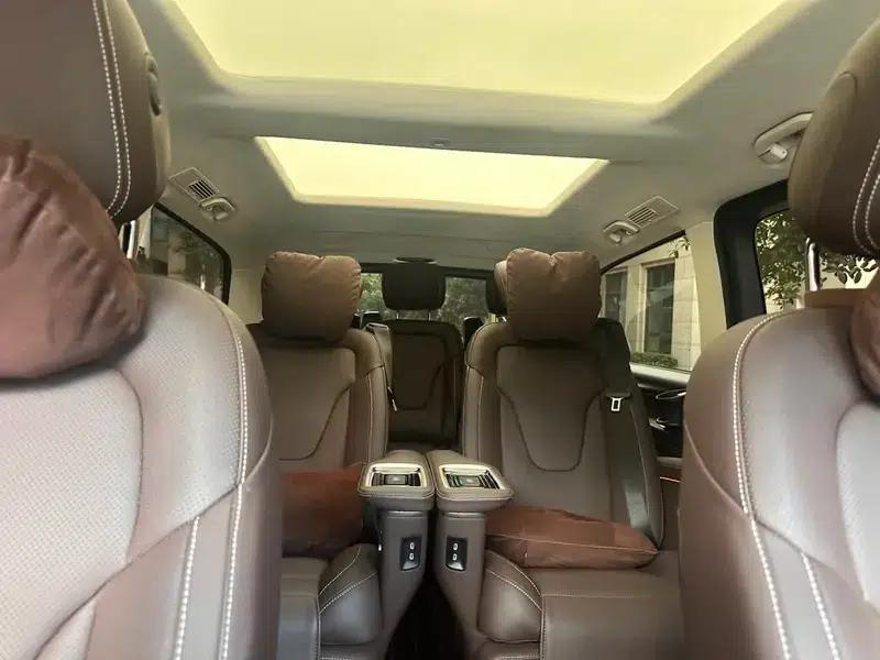 Mercedes-Benz V-Class 2022 V 260 L Long Wheelbase Luxury Edition — миниатюра 10