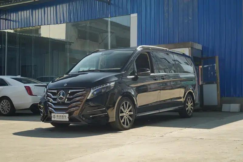 Mercedes-Benz V-Class 2022 V 260 L Long Wheelbase Luxury Edition — миниатюра 1