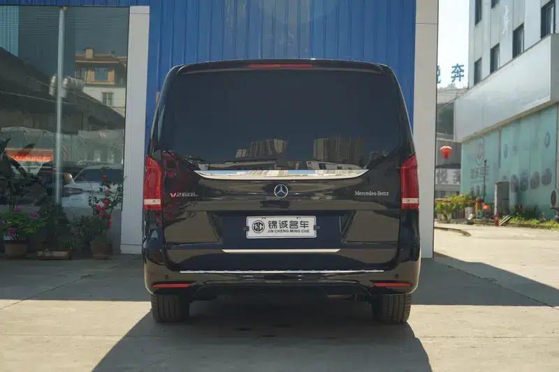 Mercedes-Benz V-Class 2022 V 260 L Long Wheelbase Luxury Edition — миниатюра 5
