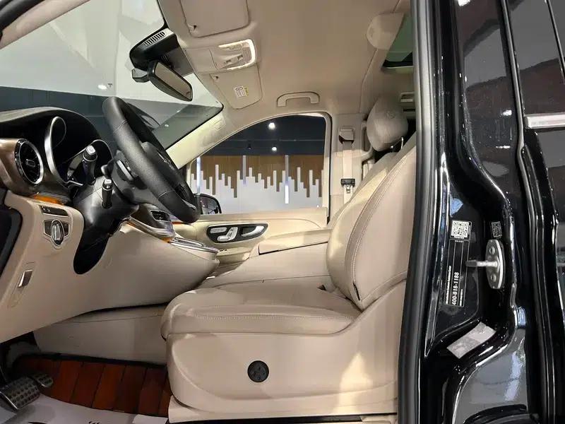 Mercedes-Benz V-Class 2020 V 260 L Long Wheelbase Luxury Edition — миниатюра 16