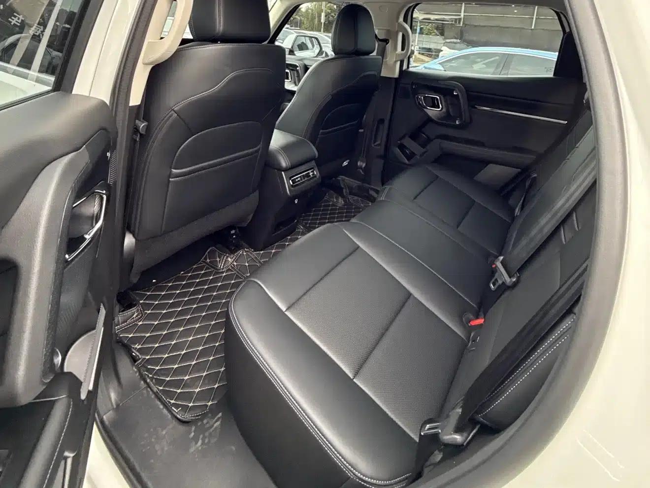 Haval Big Dog PLUS 2023 1.5T 2WD Trendy Wild Edition Plus — миниатюра 12