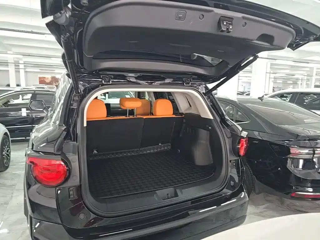 Haval Big Dog PLUS 2023 1.5T 2WD Trendy Wild Edition Plus — миниатюра 19