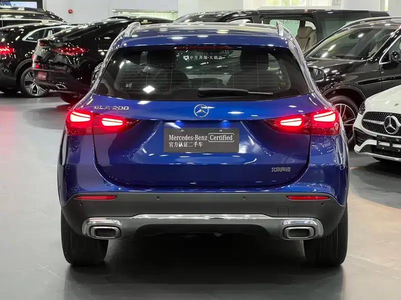 2024 Mercedes-Benz GLA 200 — миниатюра 3