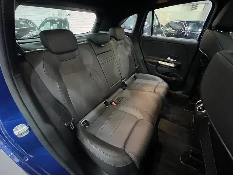 2024 Mercedes-Benz GLA 200 — миниатюра 22