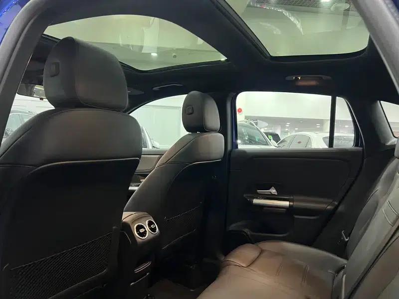 2024 Mercedes-Benz GLA 200 — миниатюра 25