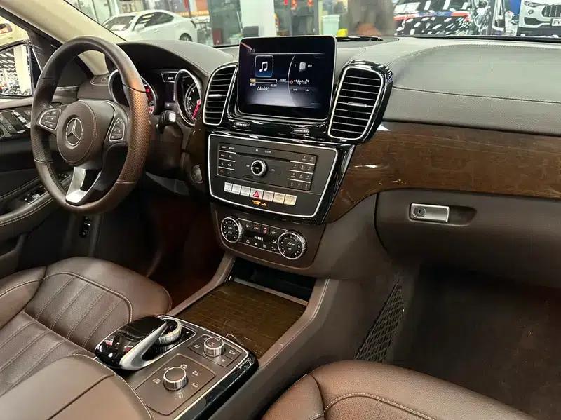 2019 Mercedes-Benz GLS 400 4MATIC Dynamic Edition — миниатюра 35
