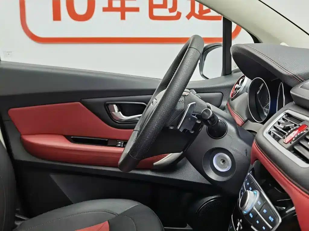 Haval H1 2016 Facelift Blue Label 1.5L AMT Luxury — миниатюра 22