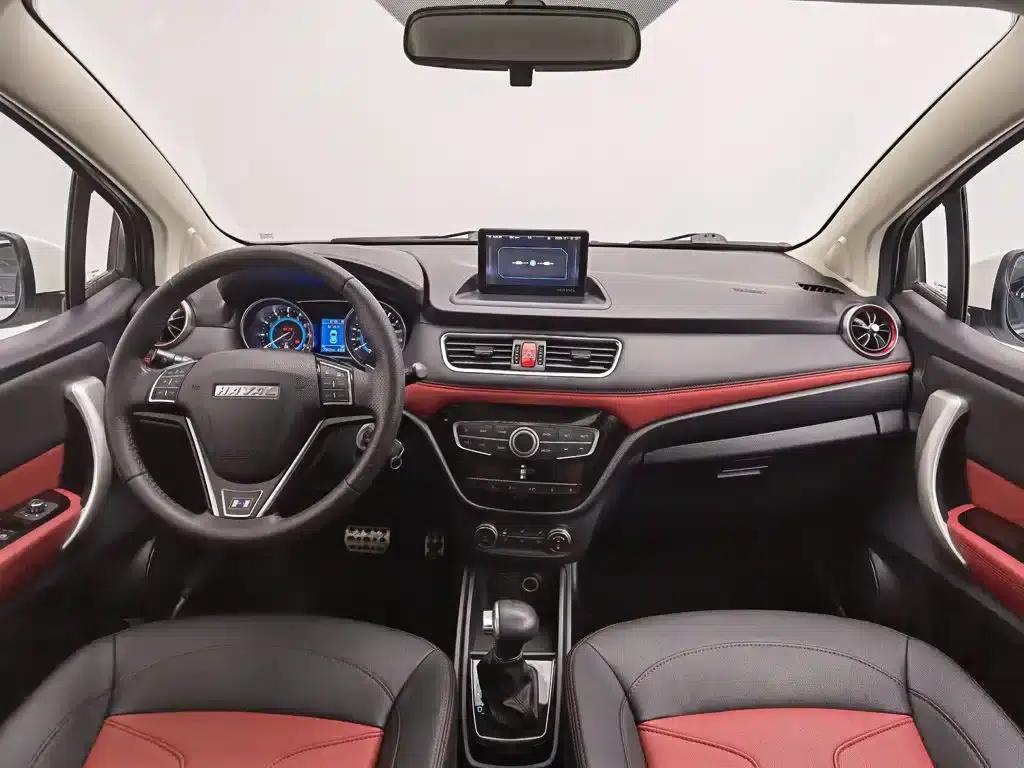Haval H1 2016 Facelift Blue Label 1.5L AMT Luxury — миниатюра 5