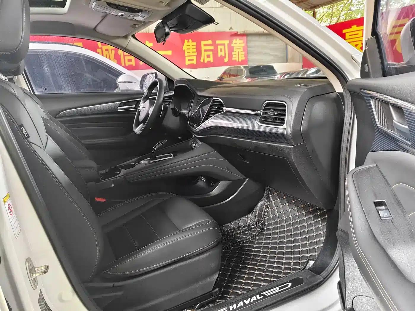 Haval F7x 2021 2.0T 2WD Intelligent Play Edition — миниатюра 6
