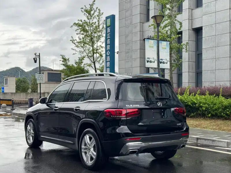 2023 Mercedes-Benz GLB 220 Dynamic — миниатюра 5