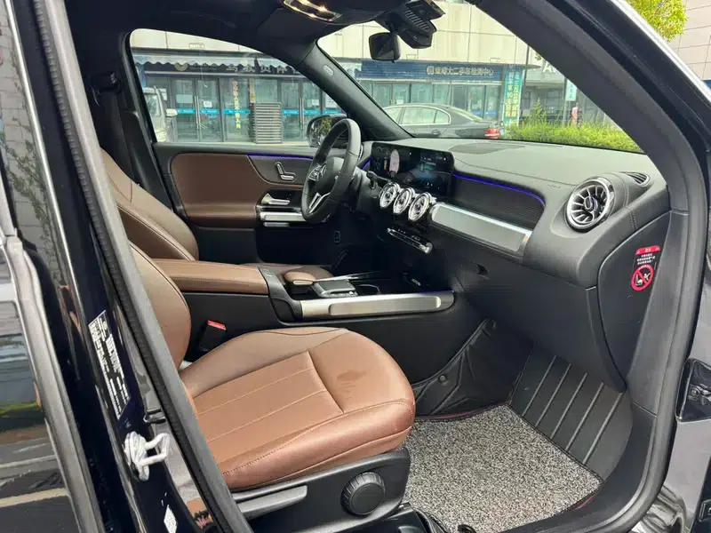 2023 Mercedes-Benz GLB 220 Dynamic — миниатюра 8