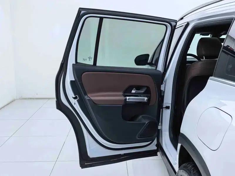 Mercedes-Benz GLB 2020 Fashion Edition — миниатюра 30