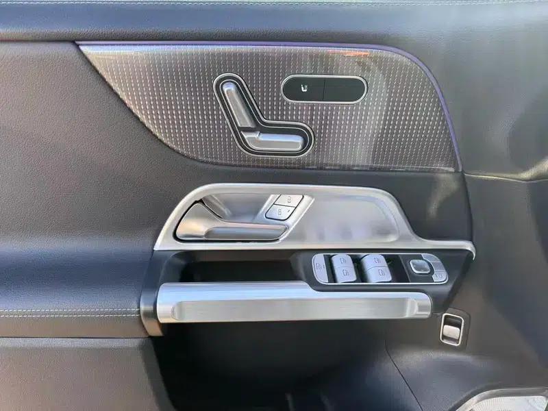 Mercedes-Benz GLB 2022 Fashion Edition — миниатюра 14