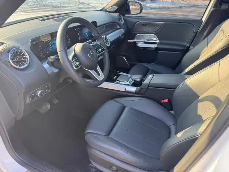 Mercedes-Benz GLB 2022 Fashion Edition — миниатюра 19