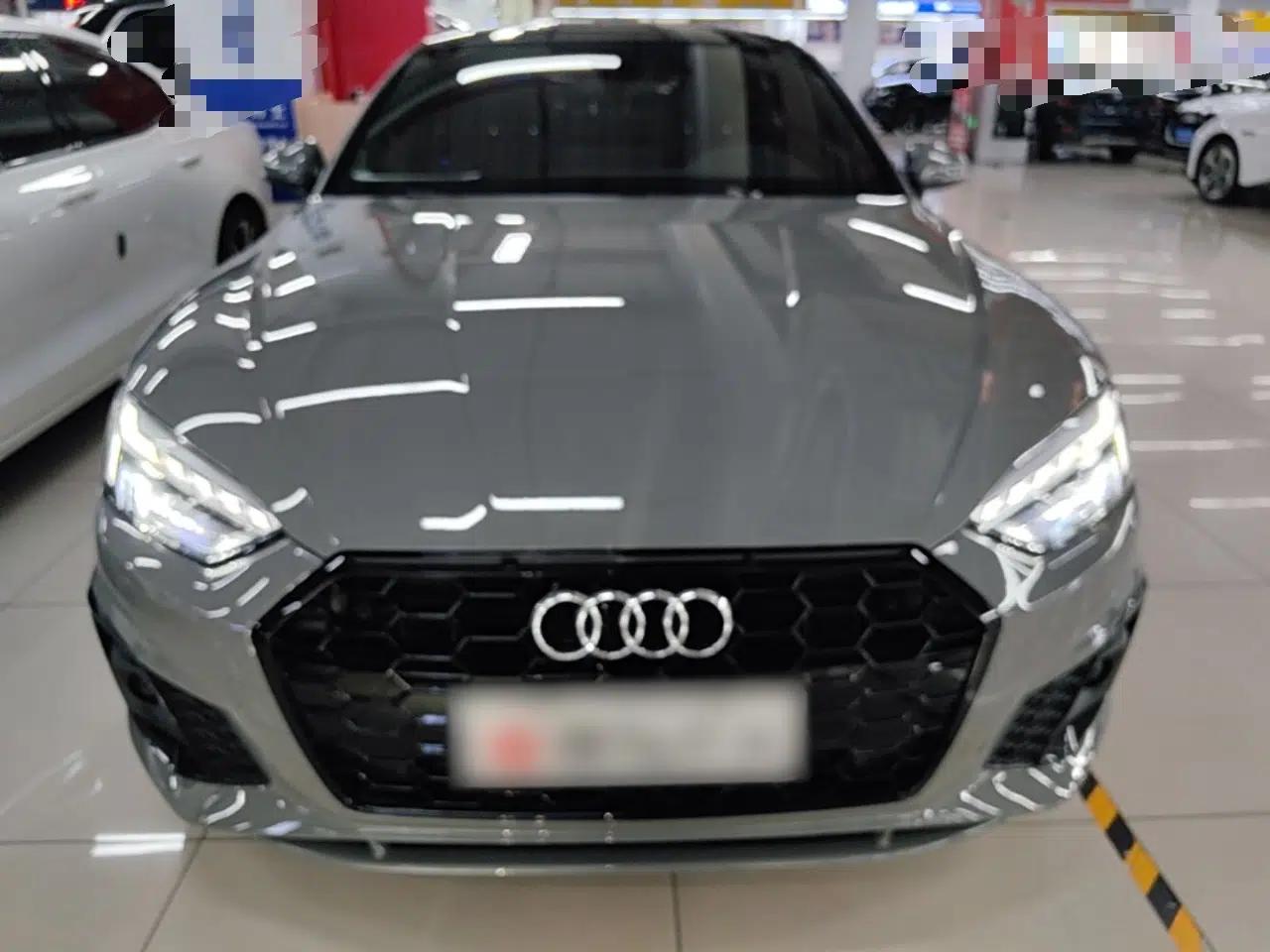 Audi A5 2022 Sportback 40 TFSI Stylish and Elegant Model — миниатюра 2