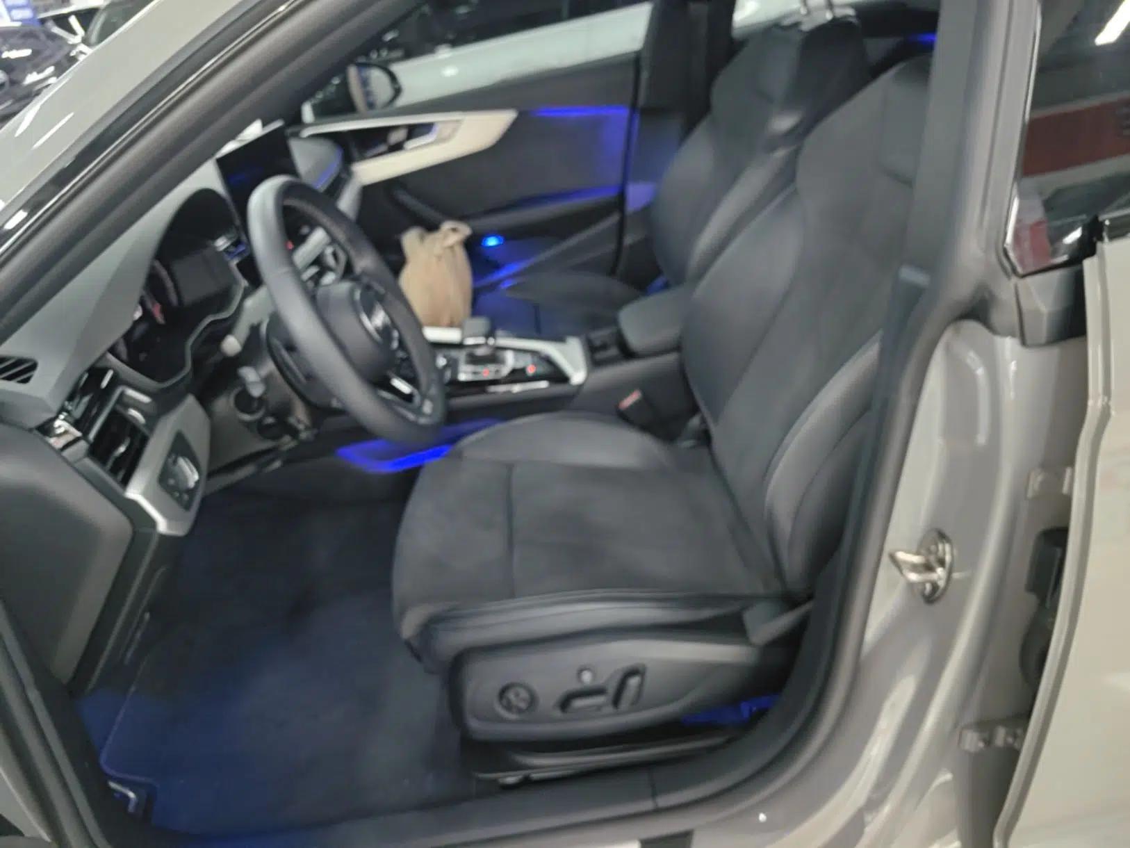 Audi A5 2022 Sportback 40 TFSI Stylish and Elegant Model — миниатюра 22