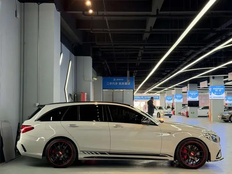 2019 Mercedes-Benz C-Class AMG C 43 4MATIC Estate Special Edition — миниатюра 7