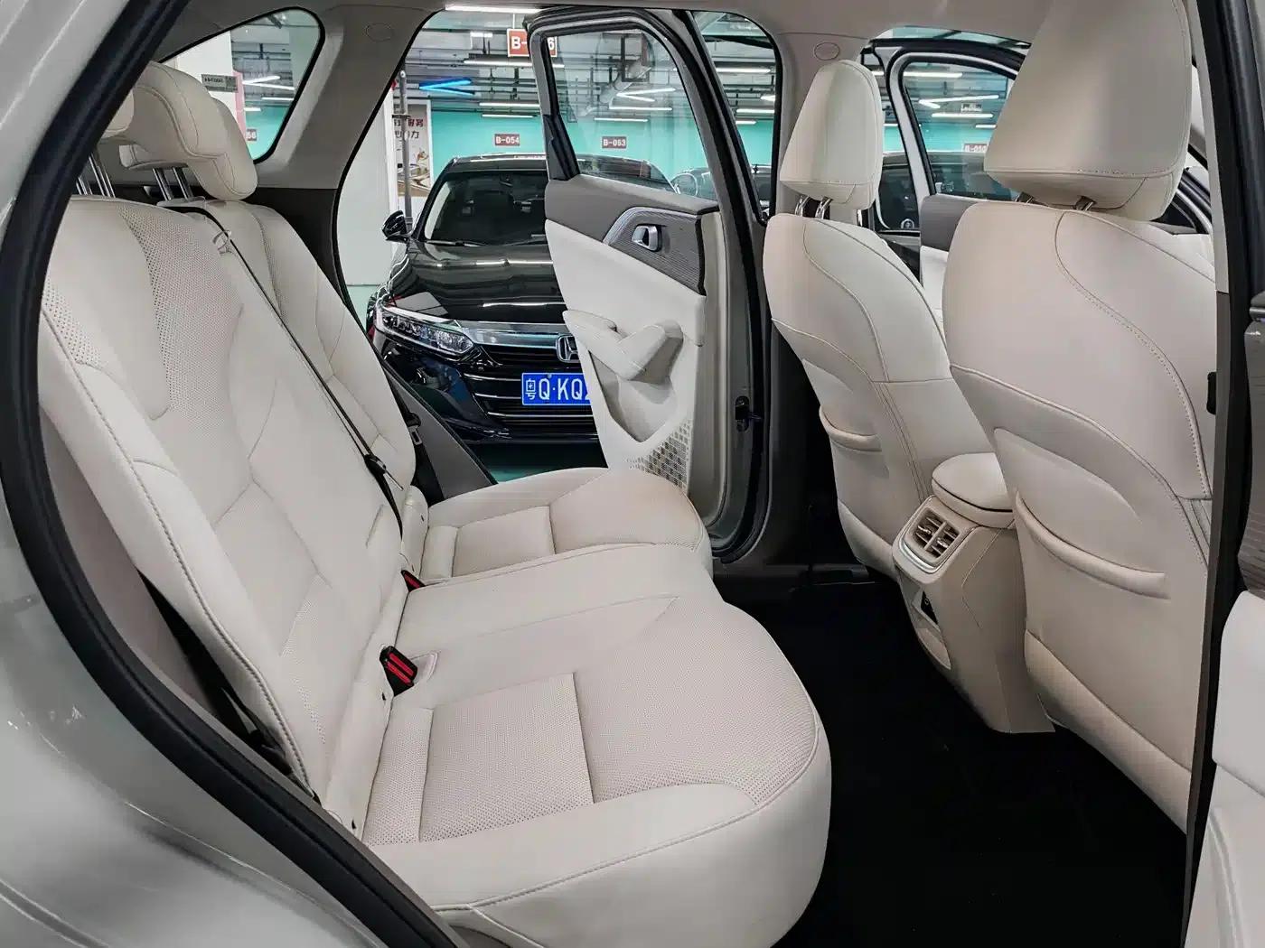 Haval Xiaolong MAX 2025 Hi4 165 Ultra Smart Driving Edition — миниатюра 12