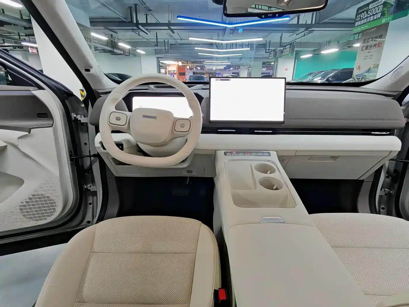 Haval Xiaolong MAX 2025 Hi4 165 Ultra Smart Driving Edition — миниатюра 10